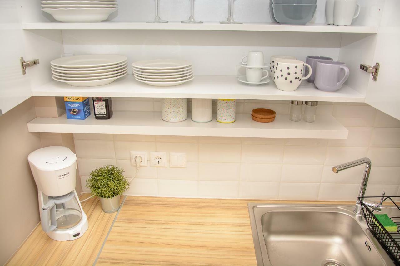 Fully Renovated And Relaxing Apartment Aten Exteriör bild